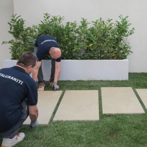 posa-erba-installazione-1-b3593b64